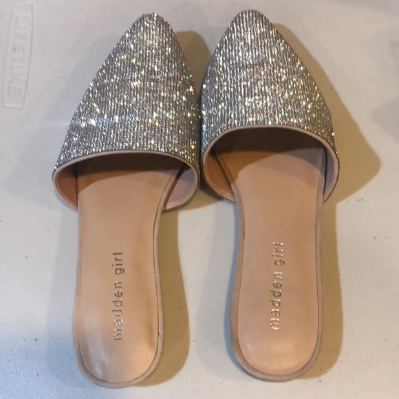 Madden Girl Tania Shimmer and Shine Slip On Shoes-Size 8 - Picture 2 of 9